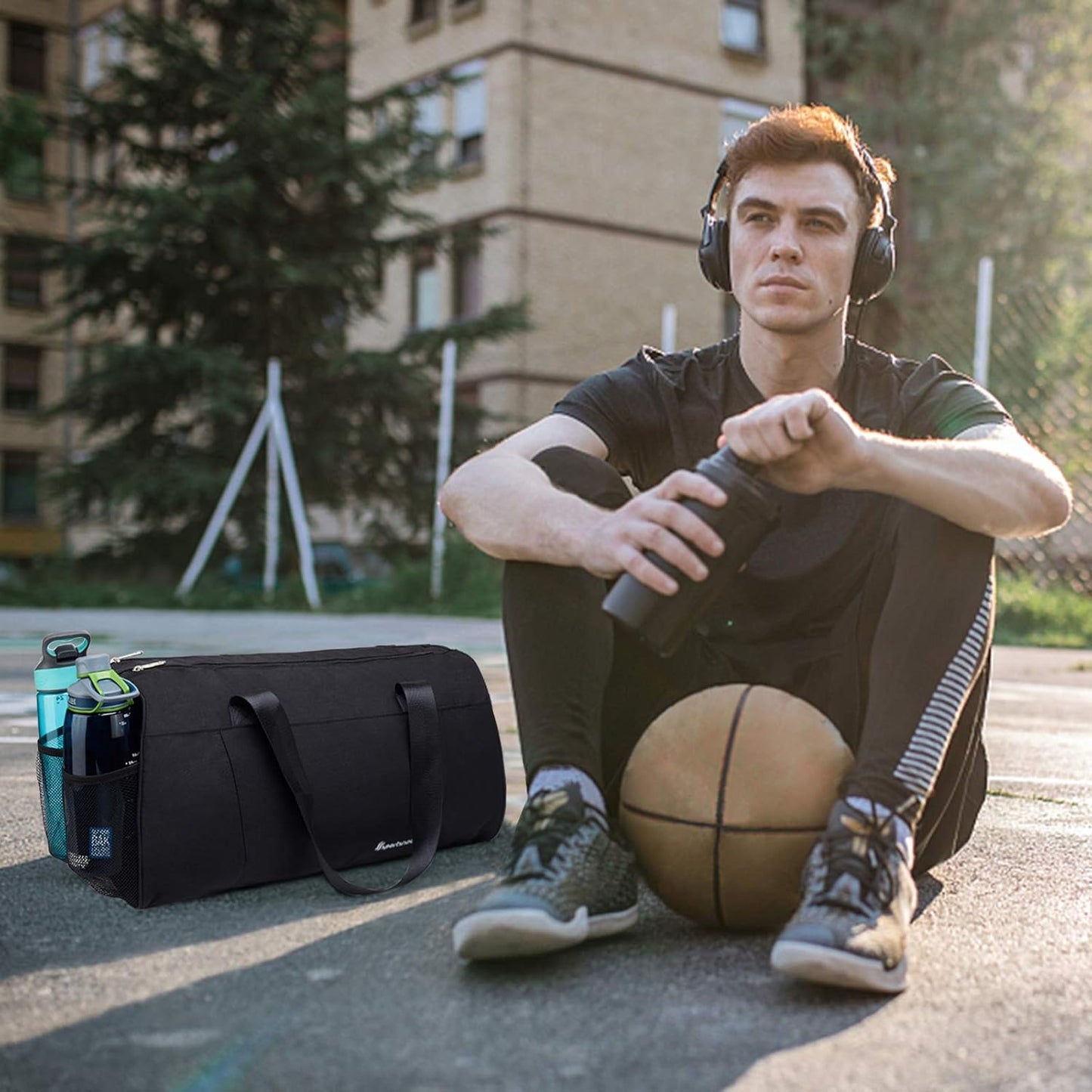 Sports Gym Bag with Wet Pocket & Shoe Compartment Fitness Workout Bag for Men and Women, Black